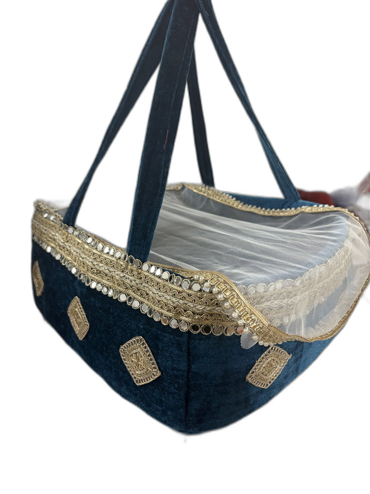 Laddu Gopal Travel Kit