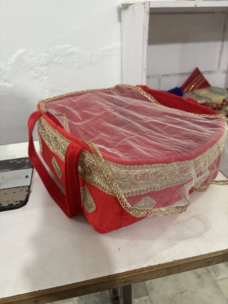 Laddu Gopal in Ivory basket — lifestyle photo